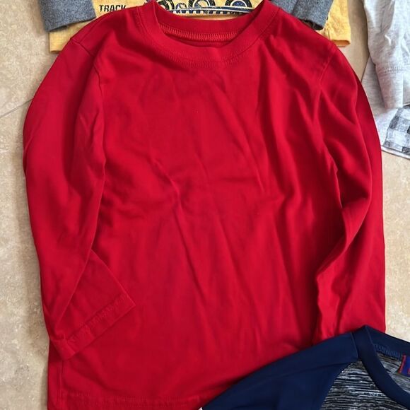 💙Boys Long Sleeve Tee💙 - Picture 3 of 9